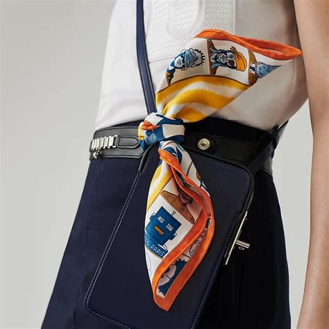 Hermès Dress Code scarf 45 